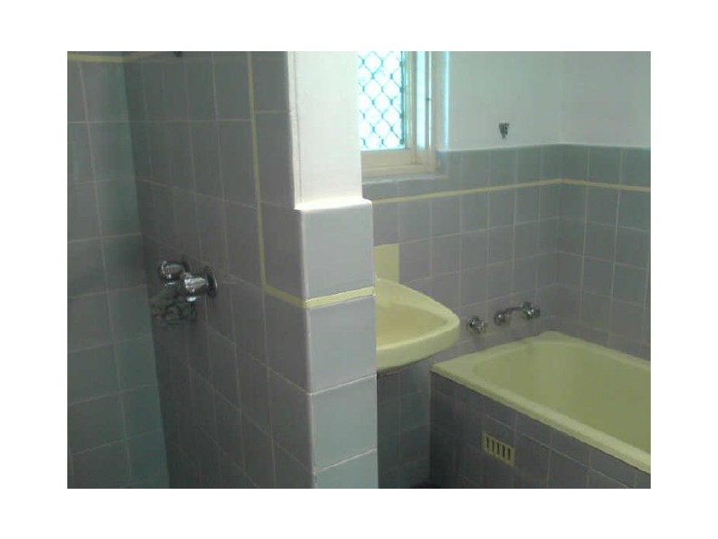 15 Kings Road, Salisbury Downs SA 5108