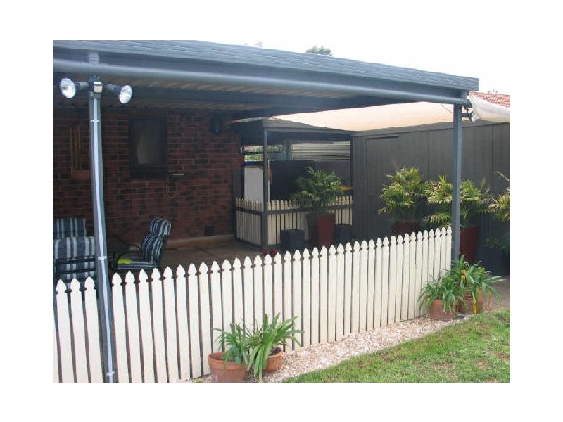 8 Haslam Crescent, Elizabeth Vale SA 5112