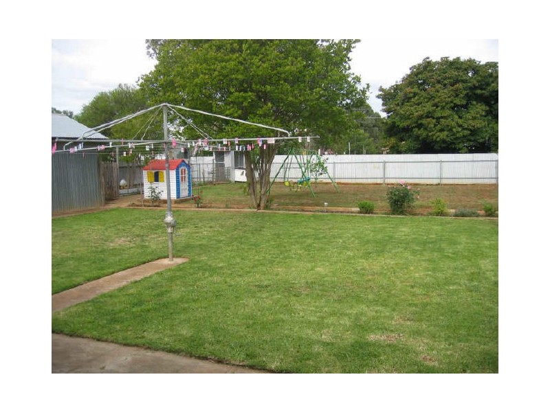 15 Hewitt Road, Elizabeth South SA 5112