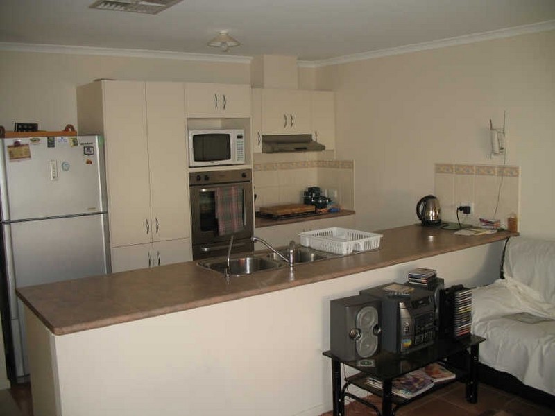 27 McGonigal Drive, Willaston SA 5118