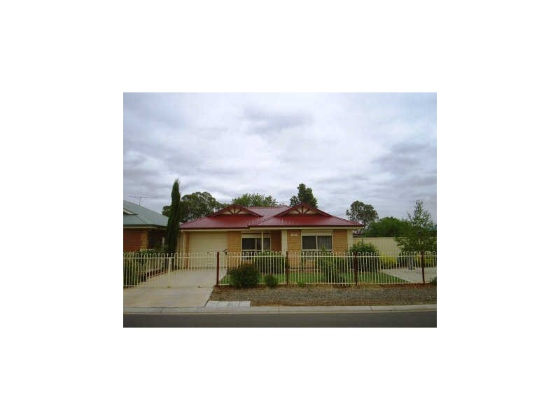 24 Charta Circuit, Smithfield SA 5114