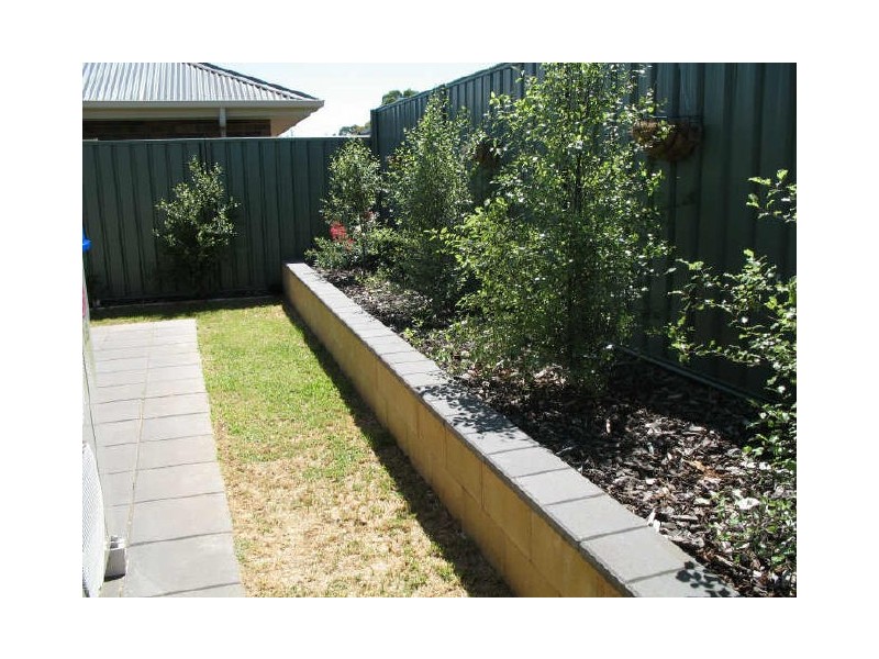 6 Oxford Court, Elizabeth Park SA 5113