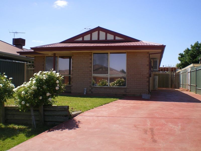 4 Bluestone Lane, Blakeview SA 5114