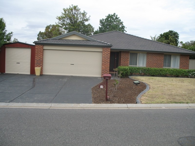 19 Gleeson Road, Evanston Park SA 5116