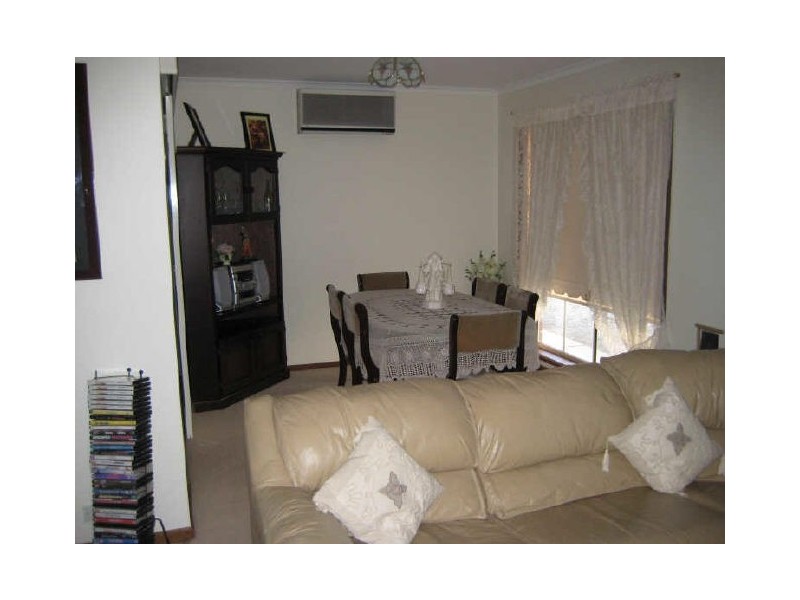 2 Heysen Court, Blakeview SA 5114