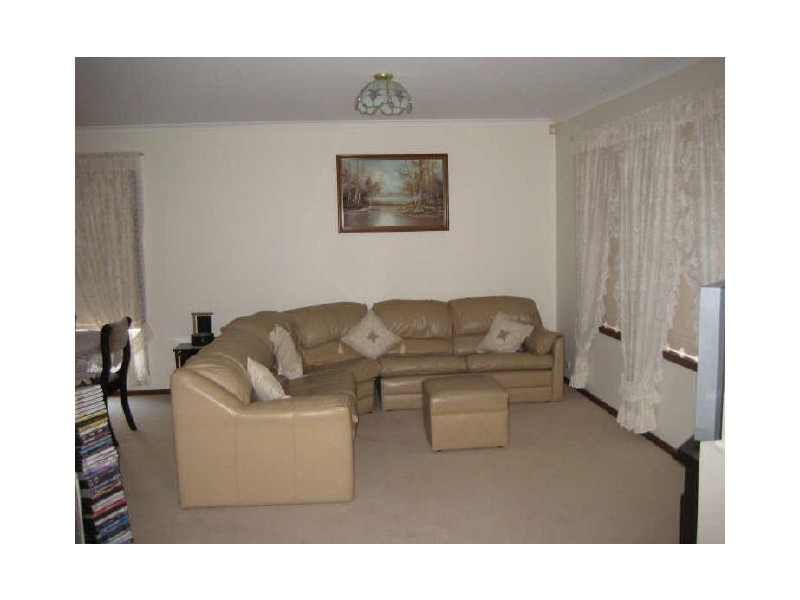 2 Heysen Court, Blakeview SA 5114