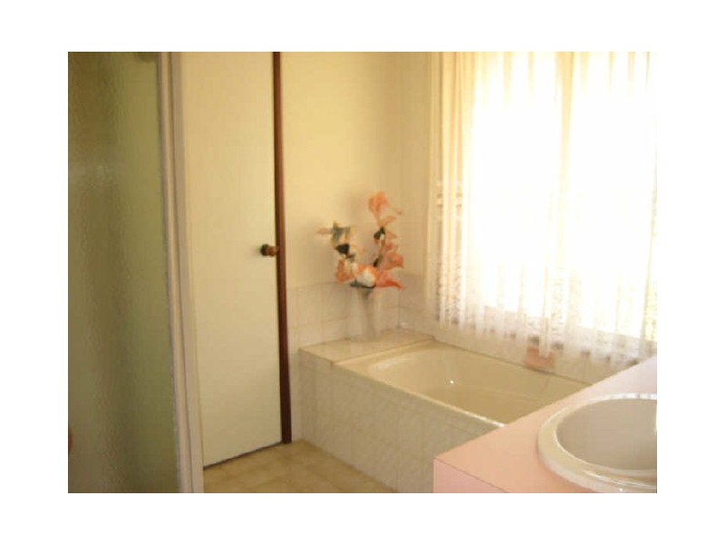 2 Heysen Court, Blakeview SA 5114