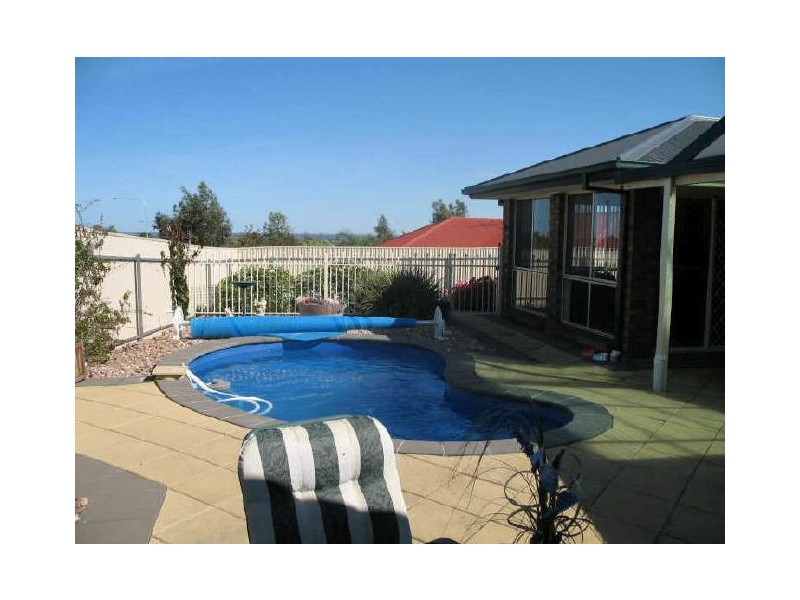 10 Chestnut Grove, Blakeview SA 5114