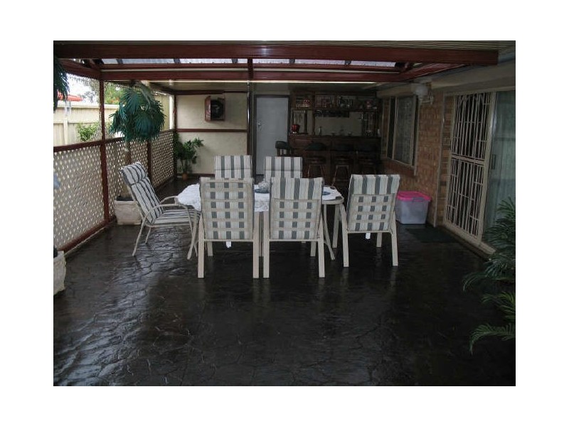 61 President Avenue, Andrews Farm SA 5114