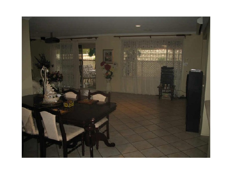 61 President Avenue, Andrews Farm SA 5114