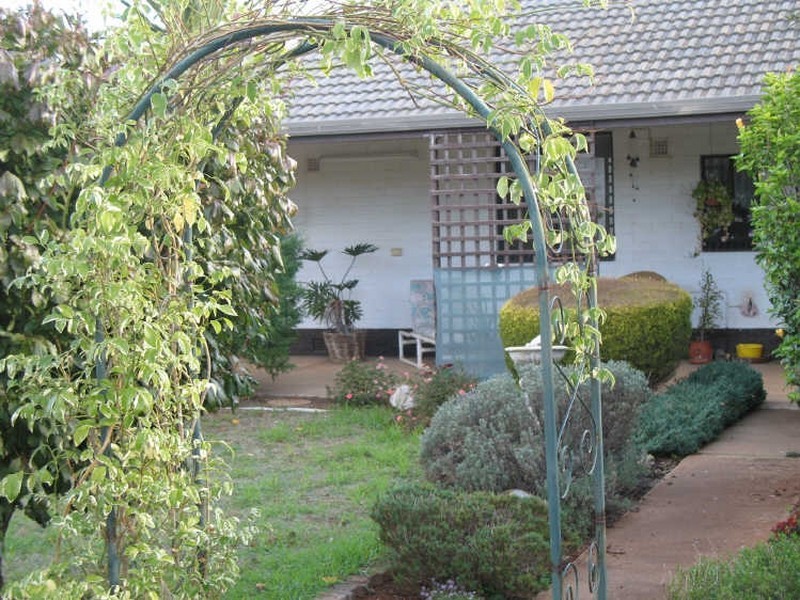 248 Midway Road, Elizabeth Downs SA 5113