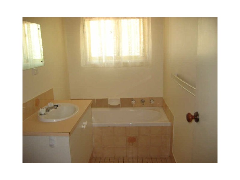 1 Greenfields Drive, Andrews Farm SA 5114
