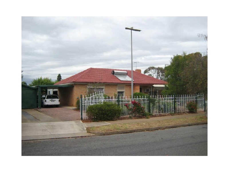 5 Boronia Crescent, Elizabeth Vale SA 5112