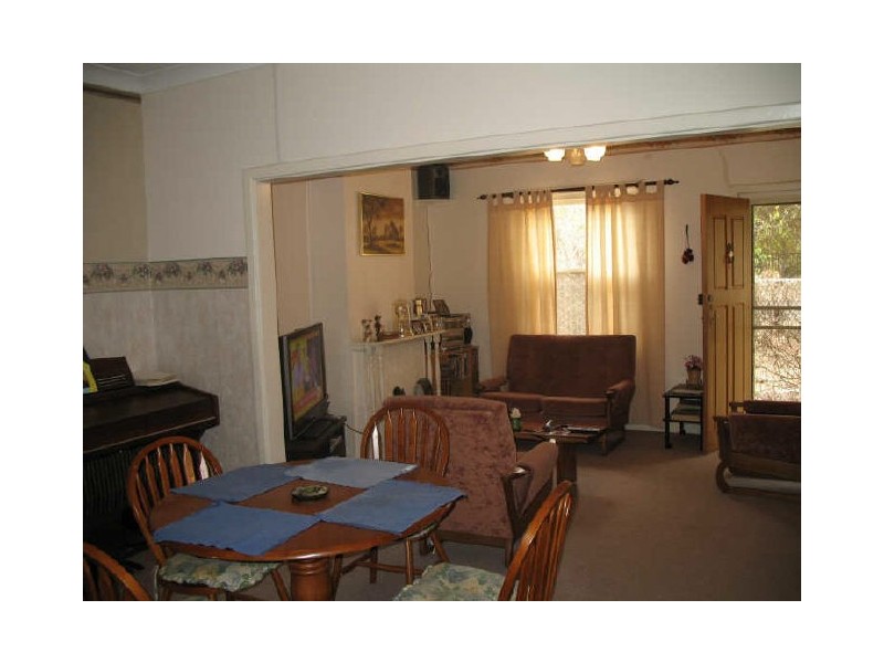 42 Worthington Road, Elizabeth East SA 5112