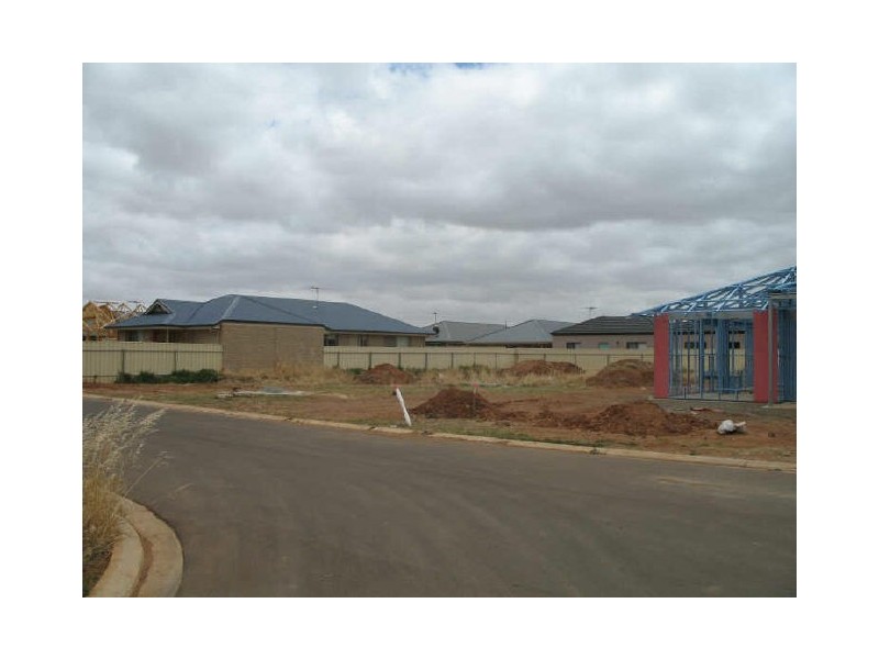 15 & 17 Isabel Road, Munno Para West SA 5115