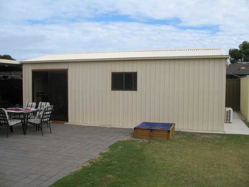 19 Dawn Close, Andrews Farm SA 5114