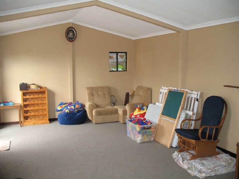 19 Dawn Close, Andrews Farm SA 5114