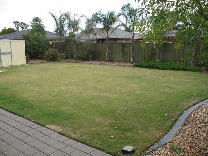 19 Dawn Close, Andrews Farm SA 5114
