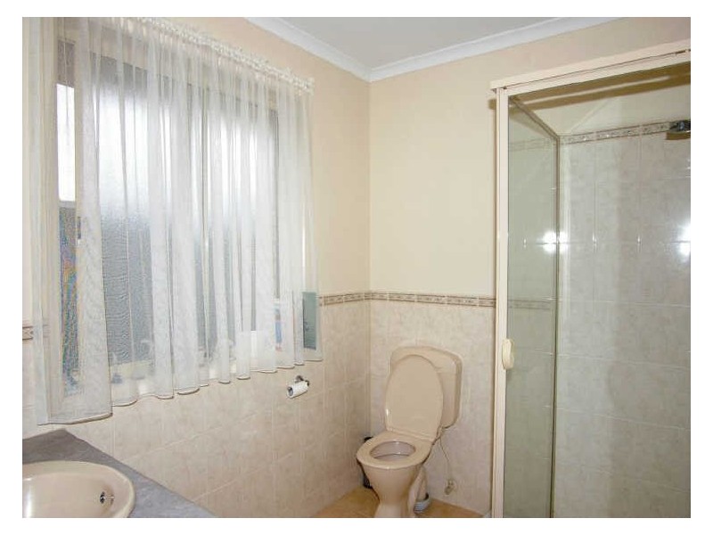 5 Dylan Close, Munno Para West SA 5115