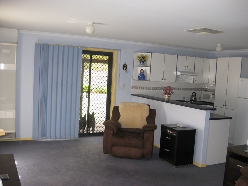 14 Pyrus Crescent, Andrews Farm SA 5114