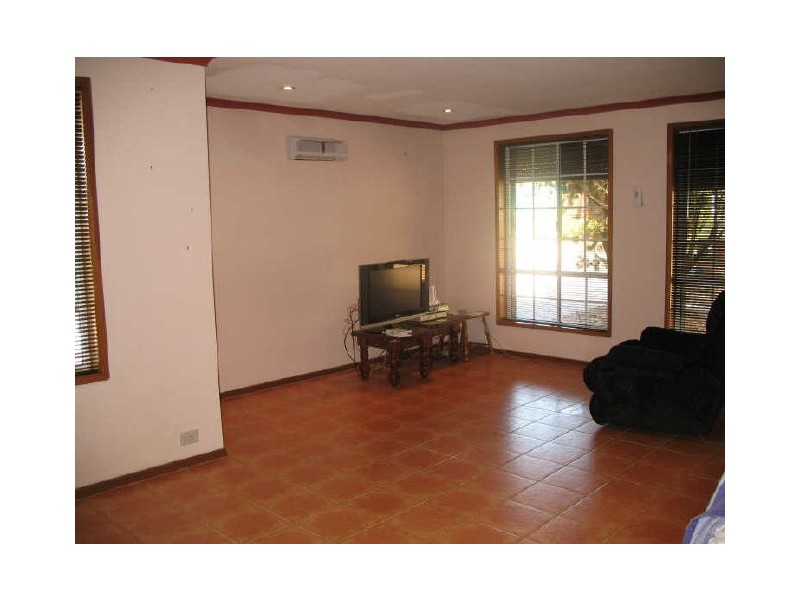 6 St John Court, Blakeview SA 5114