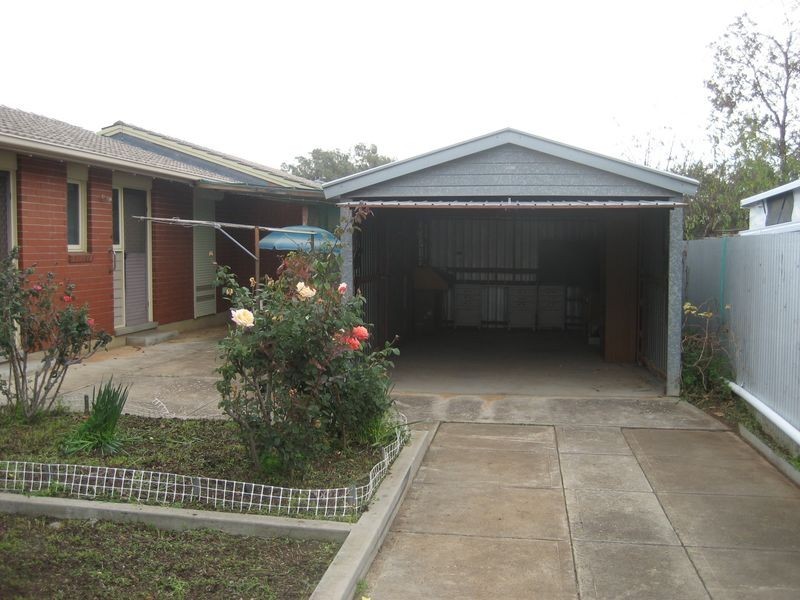 5 Porton Street, Elizabeth Grove SA 5112