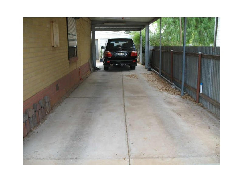 24 Fairfield Road, Elizabeth Grove SA 5112