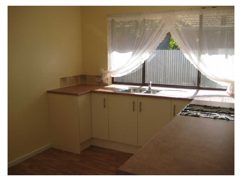 7 Rose Street, Smithfield SA 5114