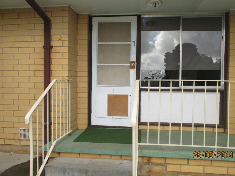 1/19 Leonard Street, Elizabeth Park SA 5113