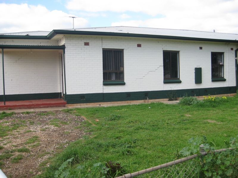 28 Johnston Road, Elizabeth Downs SA 5113