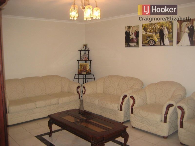 5 The Rise, Munno Para West SA 5115