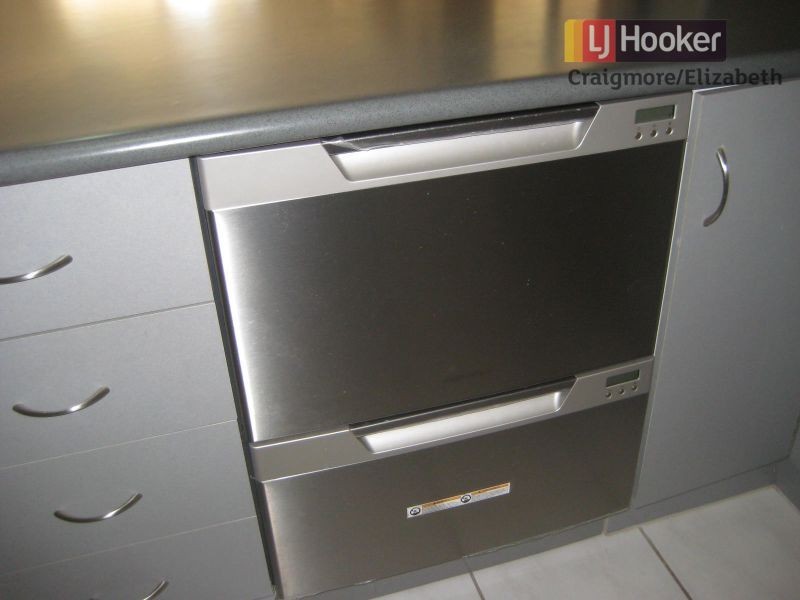 5 The Rise, Munno Para West SA 5115