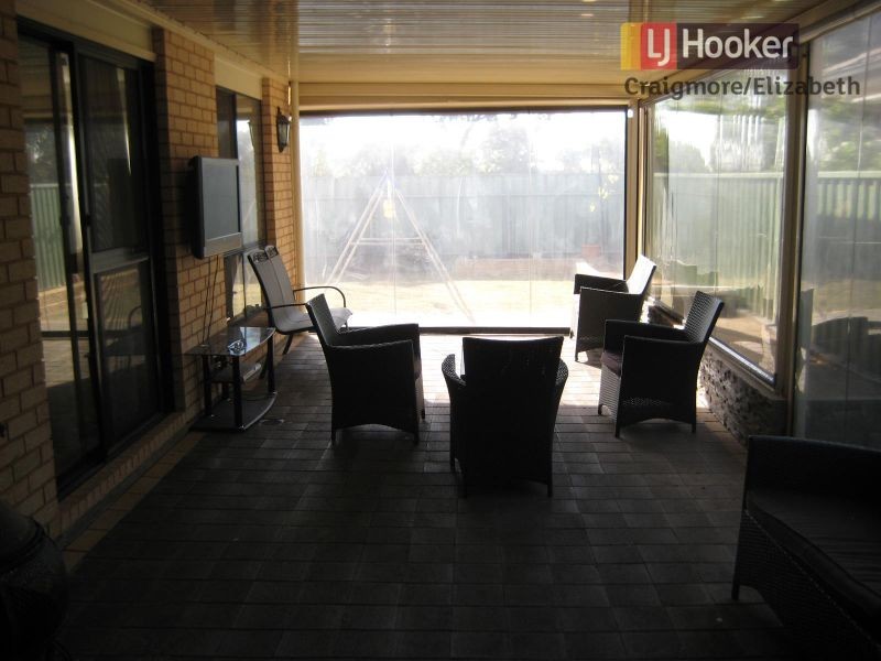 5 The Rise, Munno Para West SA 5115