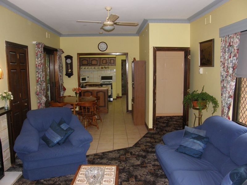 11 Dublin Avenue, Salisbury Downs SA 5108
