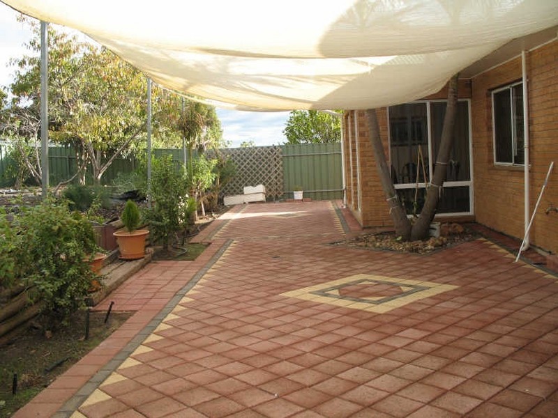 4 Willow Gardens, Hillbank SA 5112