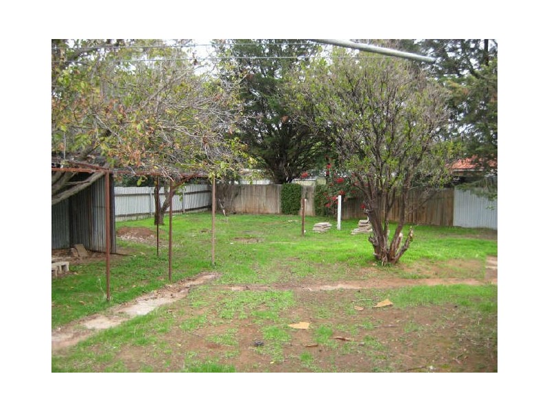 24 Hornet Crescent, Elizabeth East SA 5112