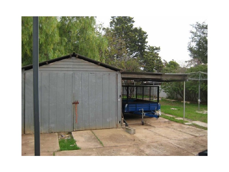 24 Hornet Crescent, Elizabeth East SA 5112