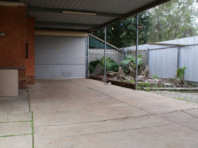 15 Everleigh Road, Elizabeth Vale SA 5112