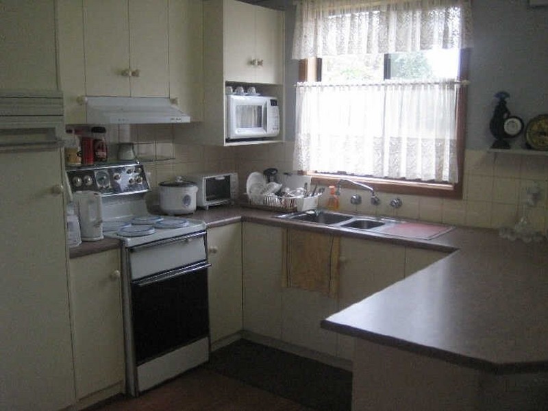 15 Everleigh Road, Elizabeth Vale SA 5112