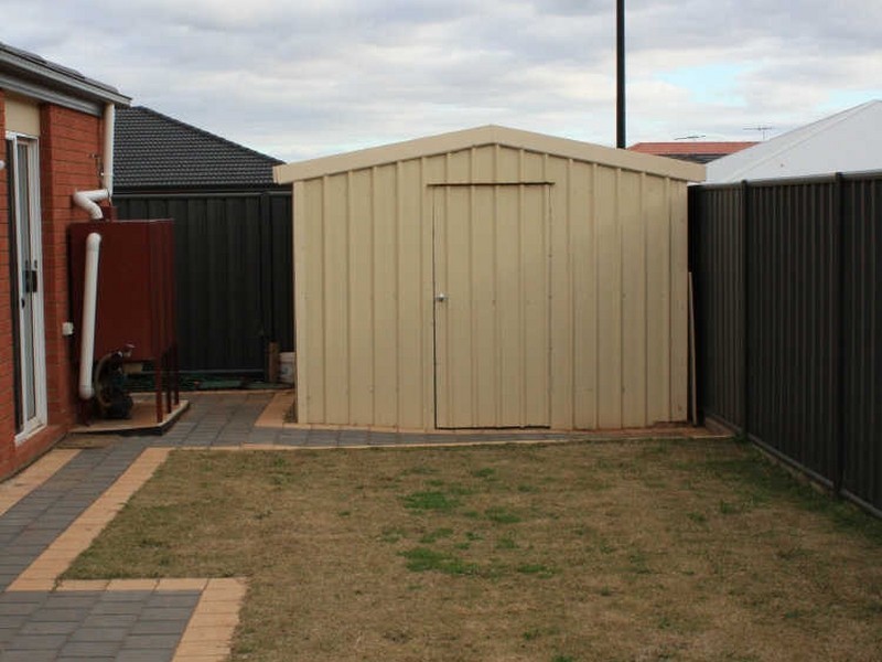 77 Lakeside Drive, Andrews Farm SA 5114