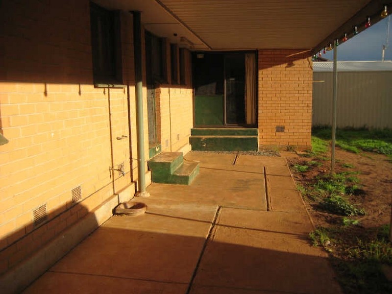 23 Cranborne Street, Elizabeth Park SA 5113