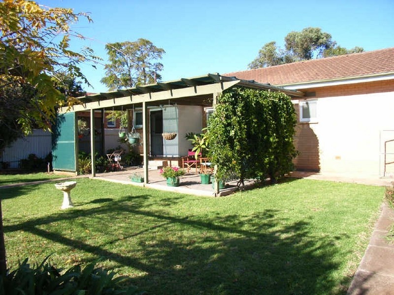 13 Bowood Street, Elizabeth Park SA 5113