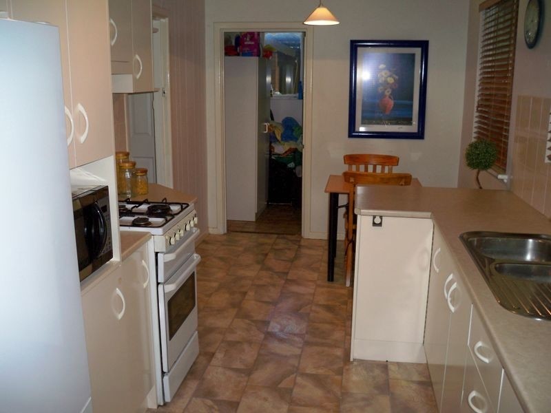 38 Todd Road, Para Hills SA 5096
