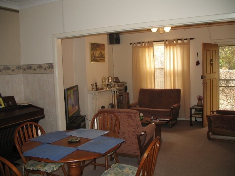 42 Worthington Road, Elizabeth East SA 5112