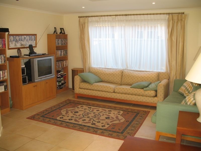 14 Springbank Blvd, Burton SA 5110