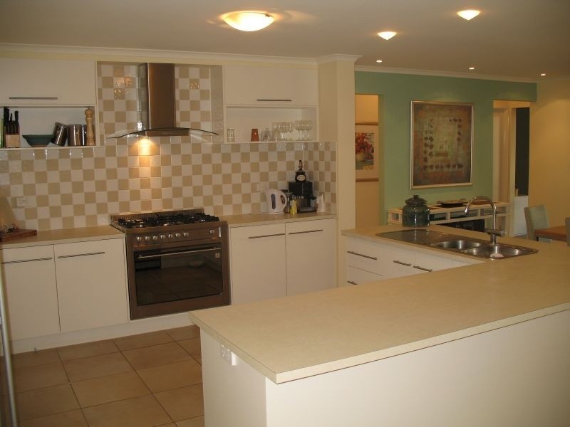 14 Springbank Blvd, Burton SA 5110