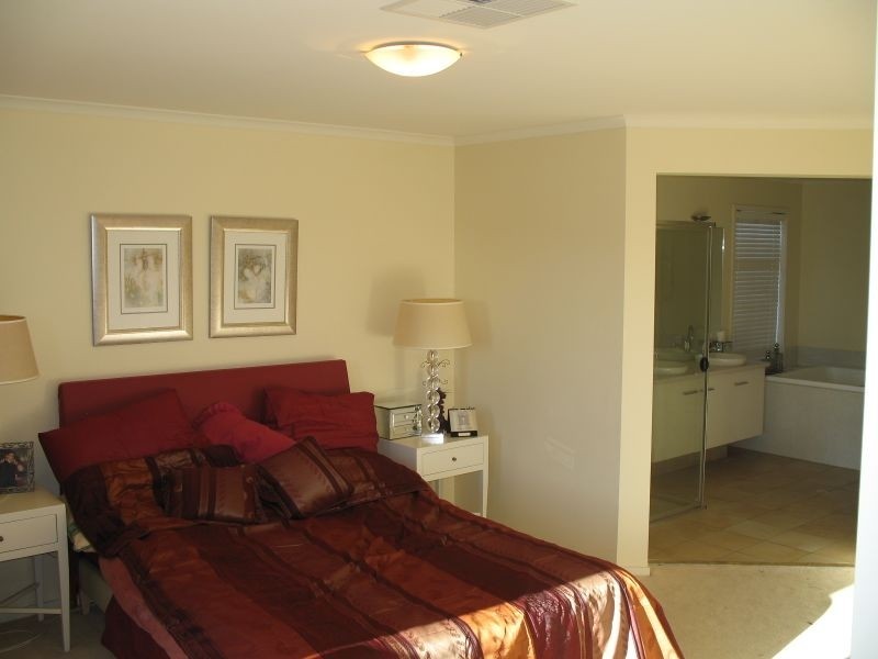 14 Springbank Blvd, Burton SA 5110