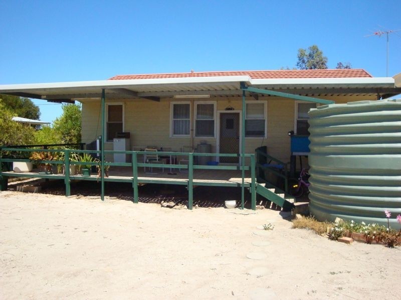 15 Sandpiper Drive, Thompson Beach SA 5501