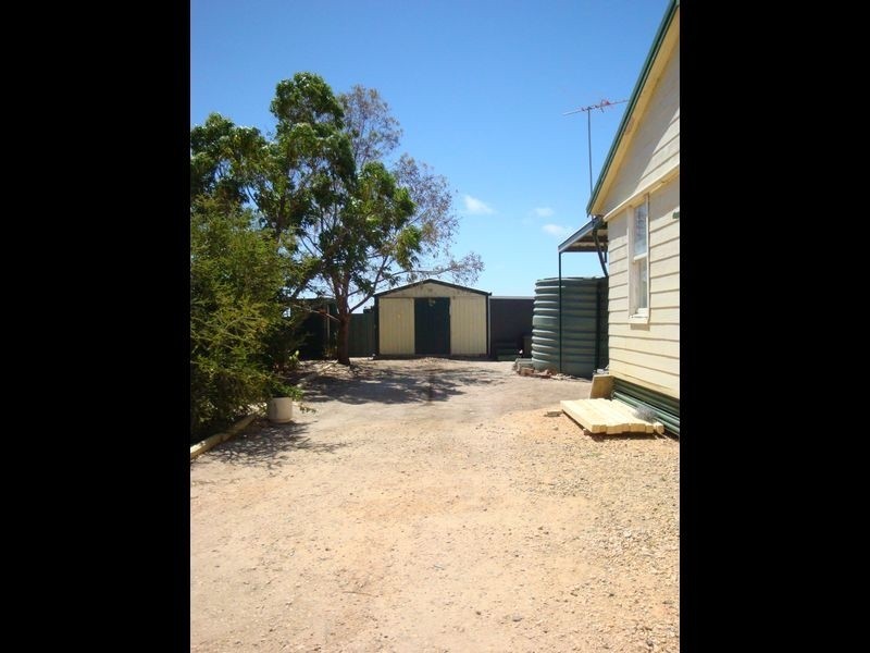 15 Sandpiper Drive, Thompson Beach SA 5501
