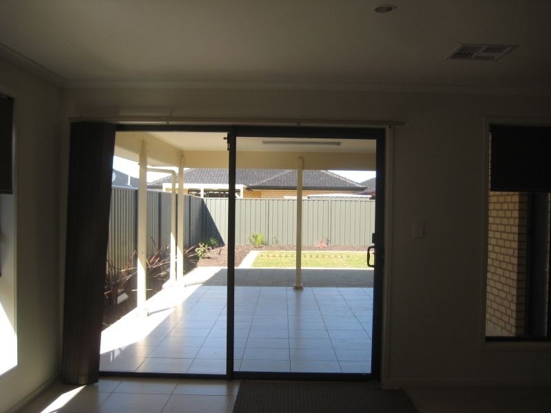 5 Peerless Road, Munno Para West SA 5115
